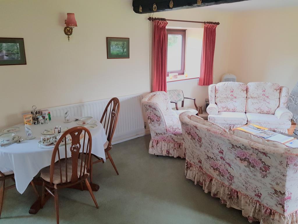 Maeswalter Hotel Brecon Luaran gambar